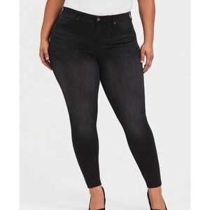 Torrid Black Stone Wash Distressed High Waisted Jeggings 20